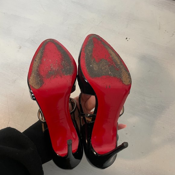 Christian Louboutin Soustelissimo 100 D'Orsay Pumps Black Patent Leather. - Picture 9 of 10